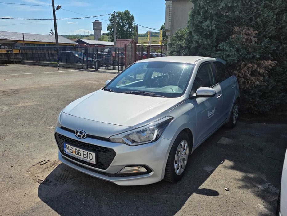 HYUNDAI i20 2018