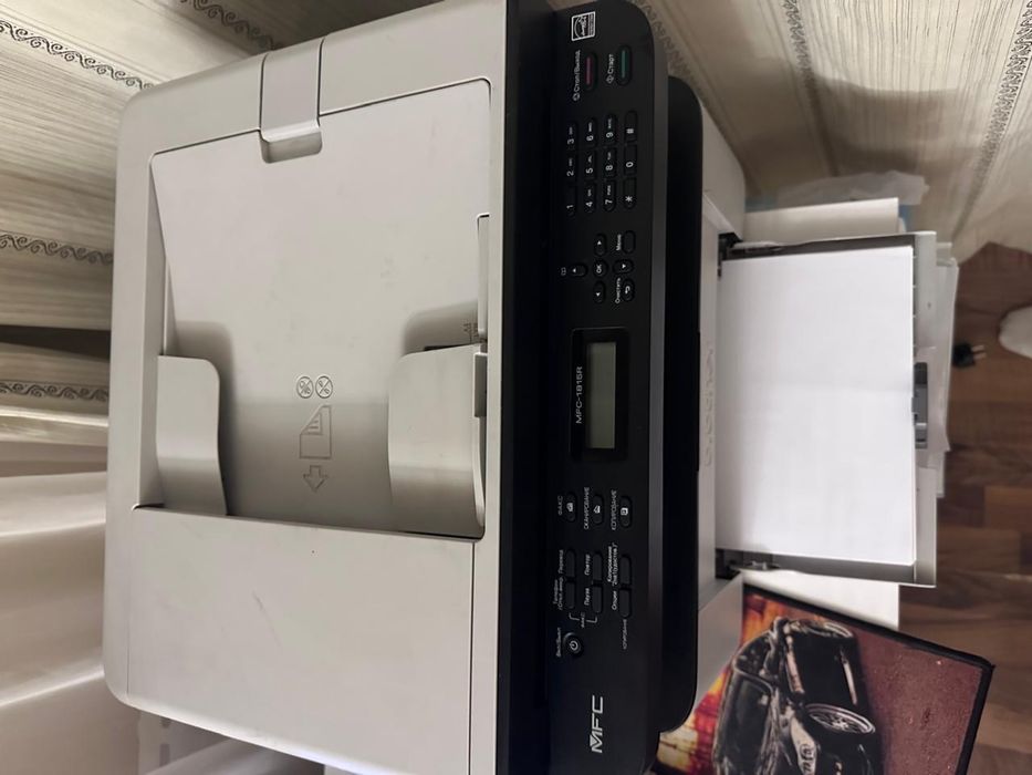 Продам МФУ Brother MFC-1815R , принтер