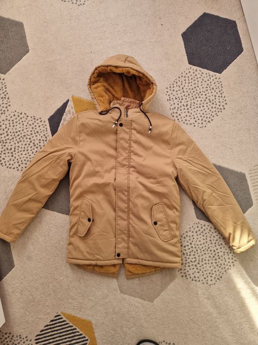 Geaca bej, marime L