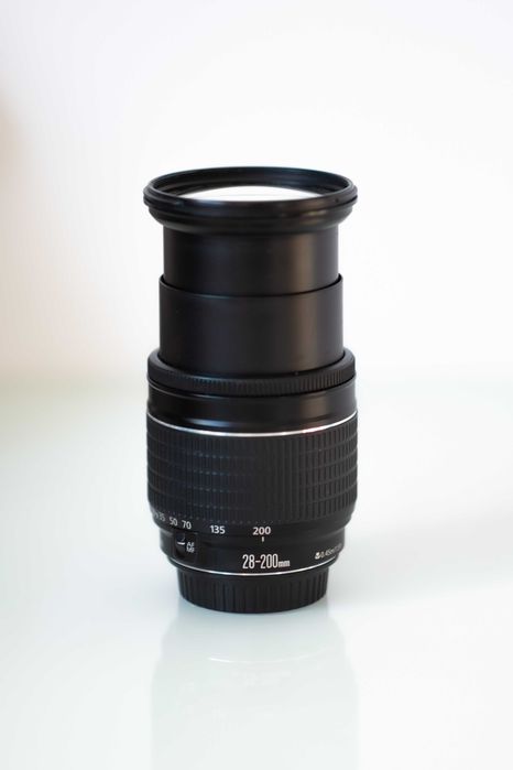 Obiectiv Canon 28-200mm EF Ultrasonic Full Frame