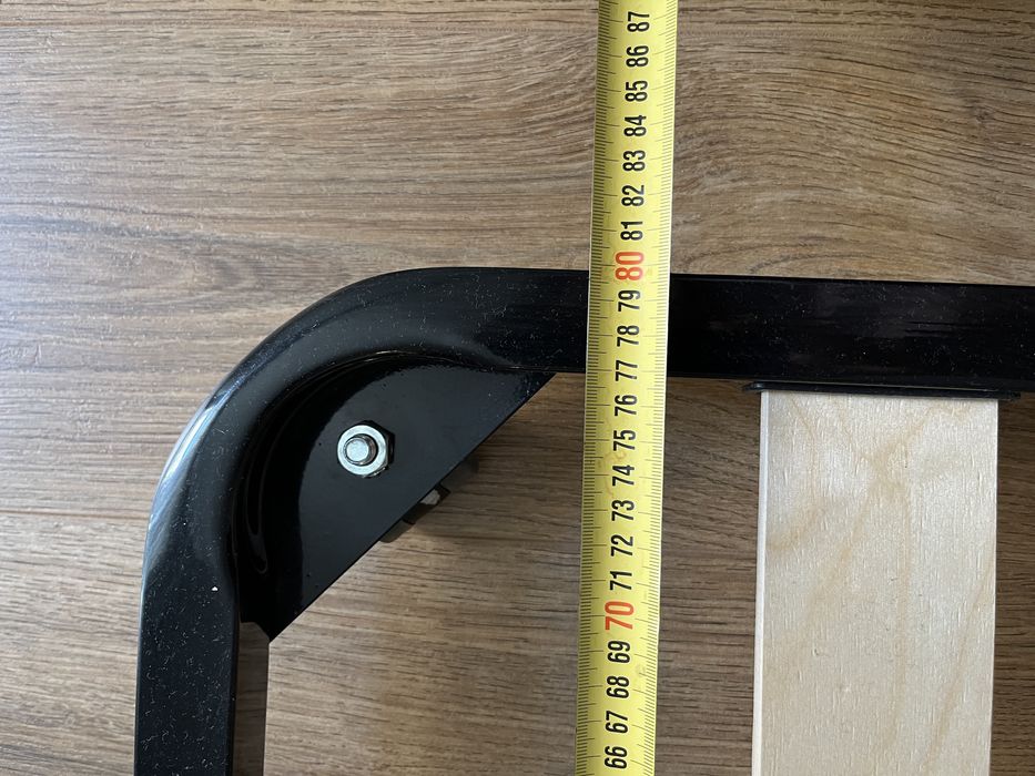 Помощно детско легло next to me с колелца, скриващо се под леглото