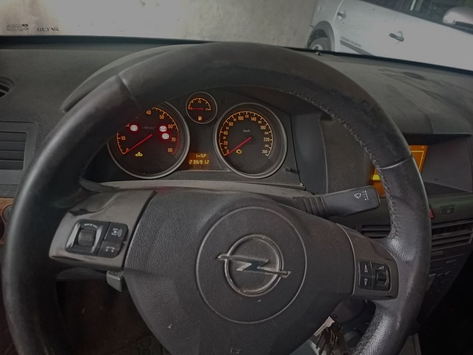 Opel astra h 1.4 benzină