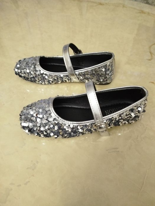 Балетки с паетками