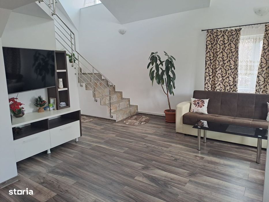 Casa 4 camere sat Voinesti Iasi pret 130 000 euro