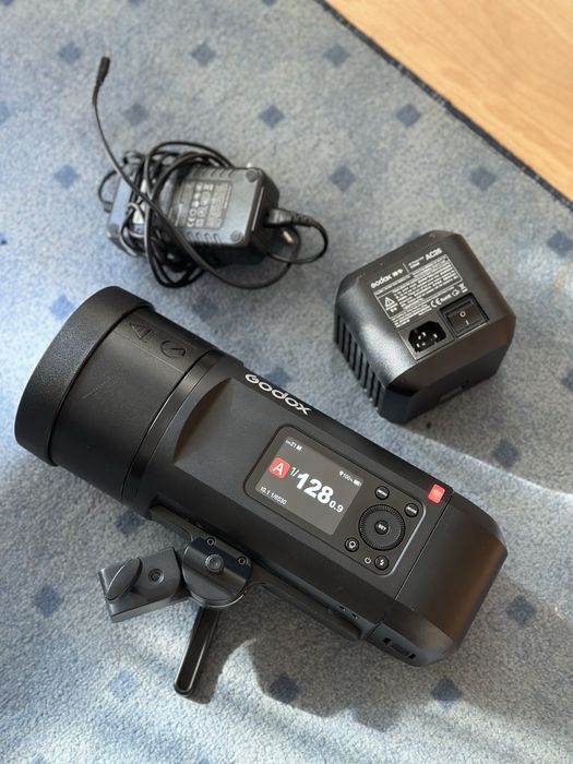 Светкавица GODOX AD600 Pro II с Гаранция