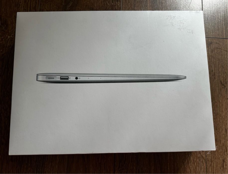 Macbook Air 2017 Макбук продаю