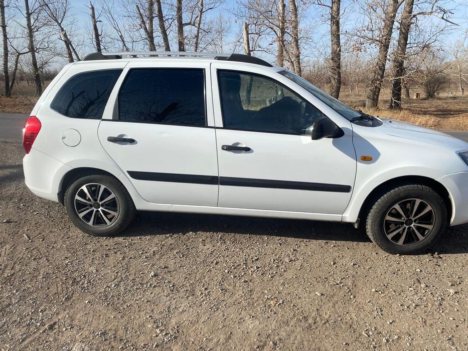 Лада калина универсал