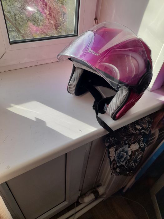 Шлем новый продам