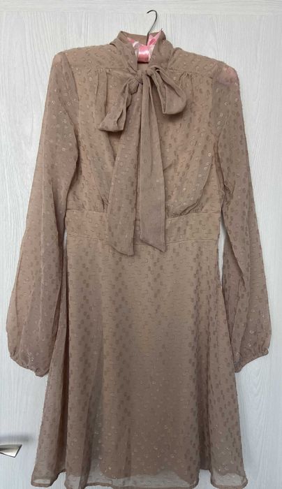 Парти рокли/ GUESS/ELISABETTA FRANCHI/Рокли за официален повод