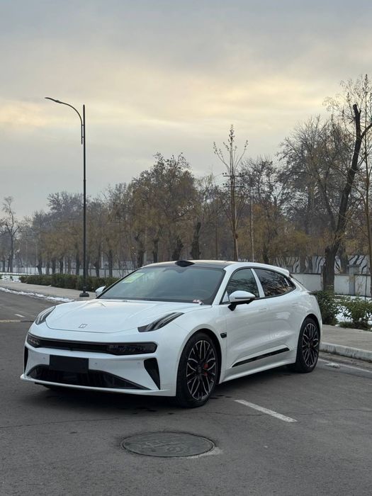 Zeekr 001  you sport 2025