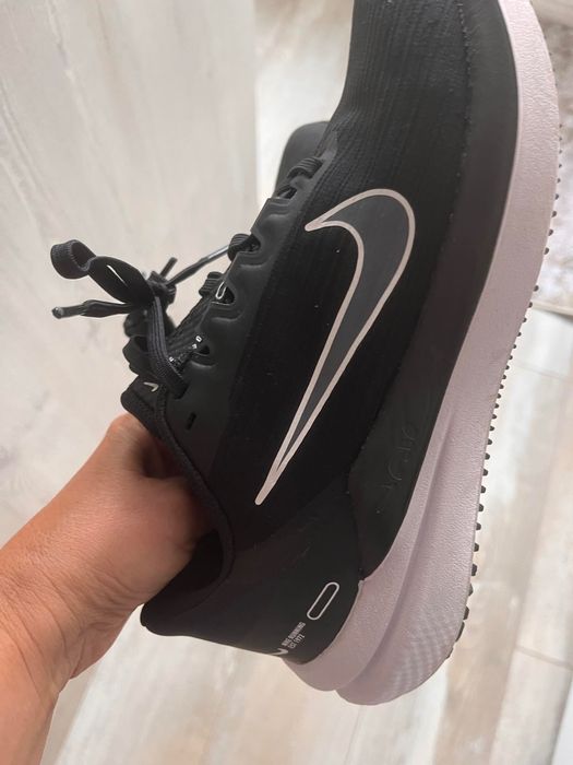 Дамски спортни обувки, маратонки