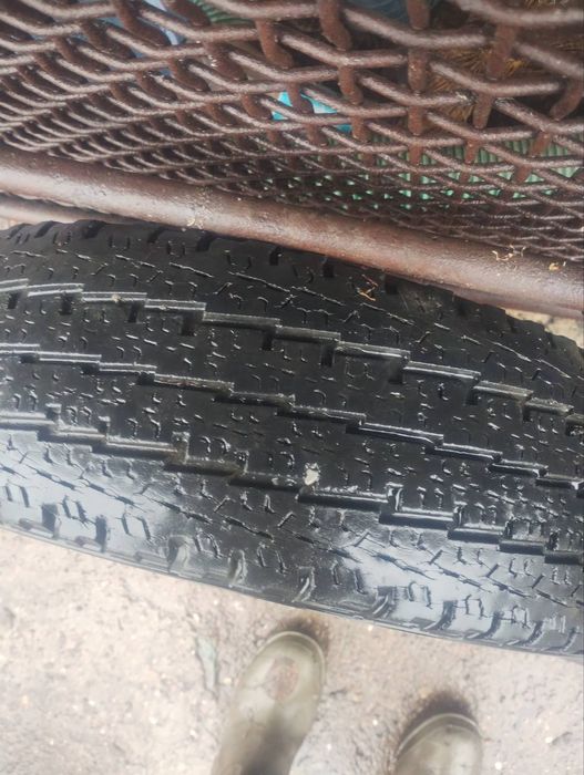 Бусови гуми 14 цола