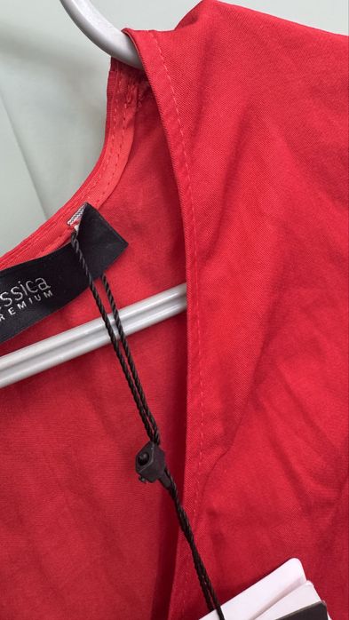 Новое  платье красивое . Дешево