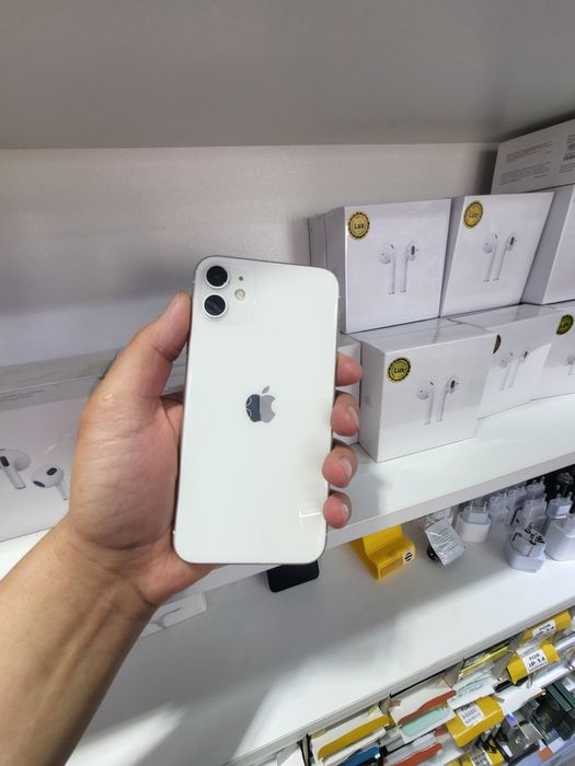 Продам iPhone 11 128 g