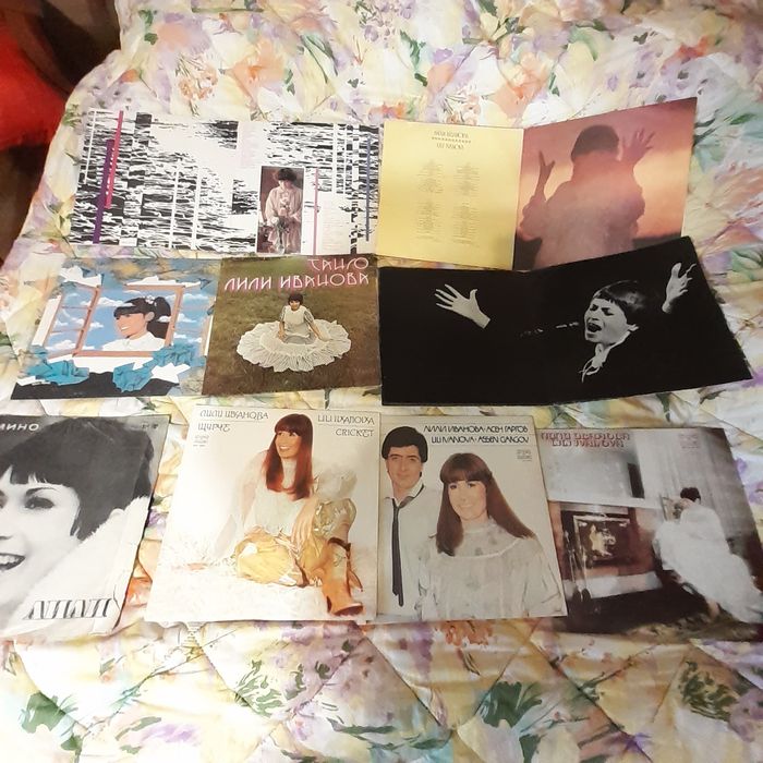 Грамофонни плочи,над 160,от 60-те и 70-те години