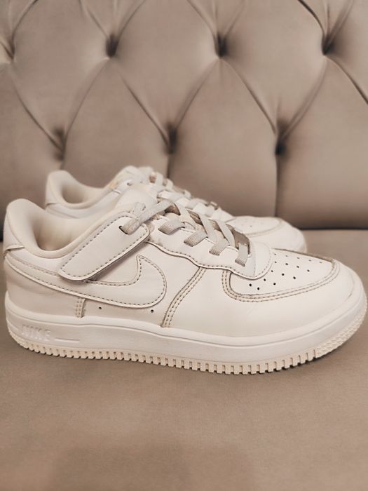 Adidași Nike Air Force 1 nr 34