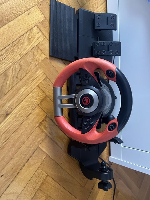 Volan Gaming Marvo GT-902 cu Pedale - PC / PS4 / Xbox One / PS3