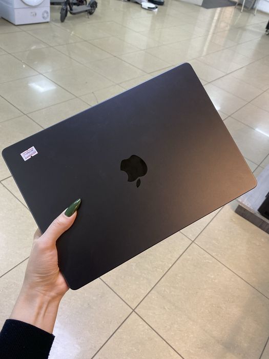 Макбук/ Macbook pro M5 baitime