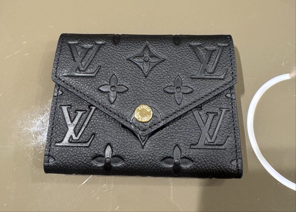 Portofel Louis Vuitton