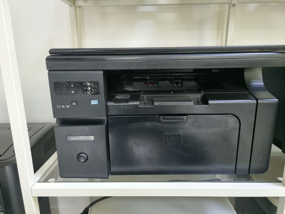 Продам принтера и ноутбуки в отличном состоянии.