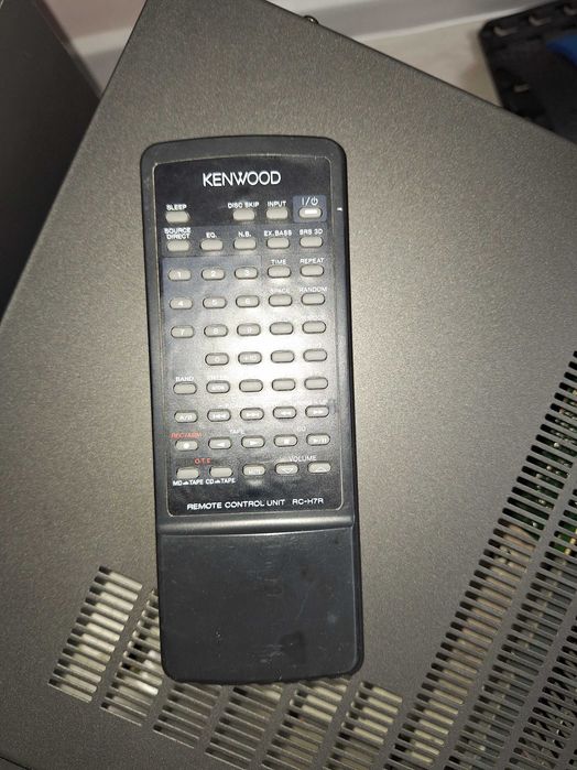 Продавам аудио система KENWOOD