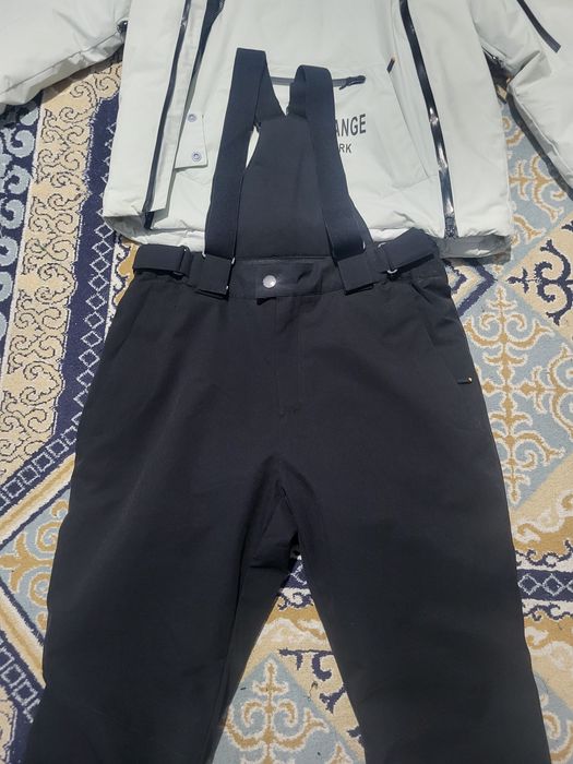 Горнолыжный комплект ЕА7