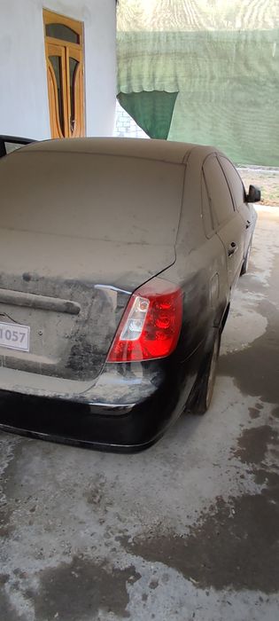 Gentra sotiladi yangi