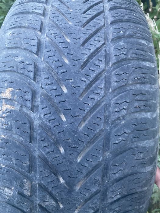 Продам один баллон 215 50 r17