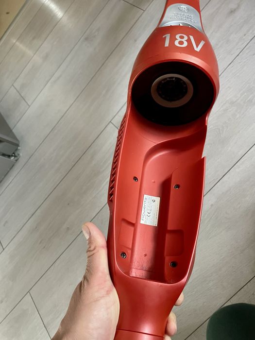 Rowenta RH8754-акумулаторна прахосмукачка