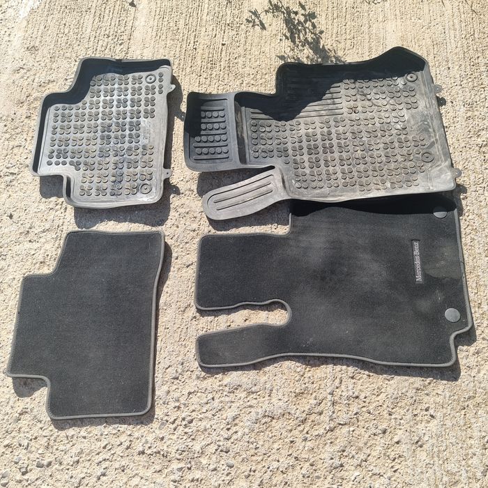 Vând sau schimb presuri set 4 covorașe auto Mercedes Benz glc Amg