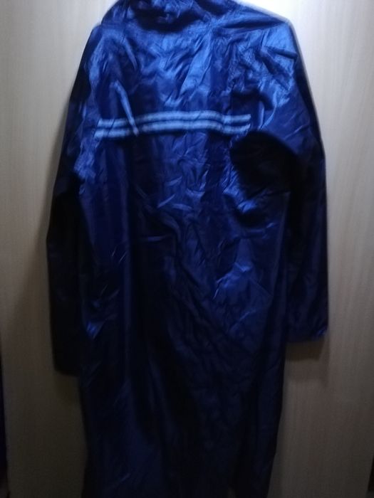 Pelerina  ploaie noua