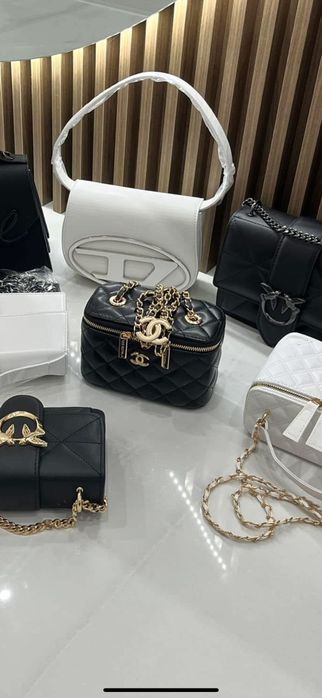 Малка чанта Chanel