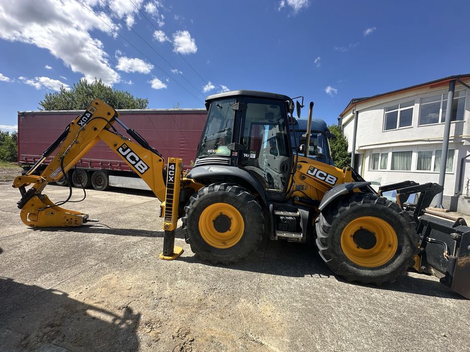 Buldoexcavator jcb 4cx