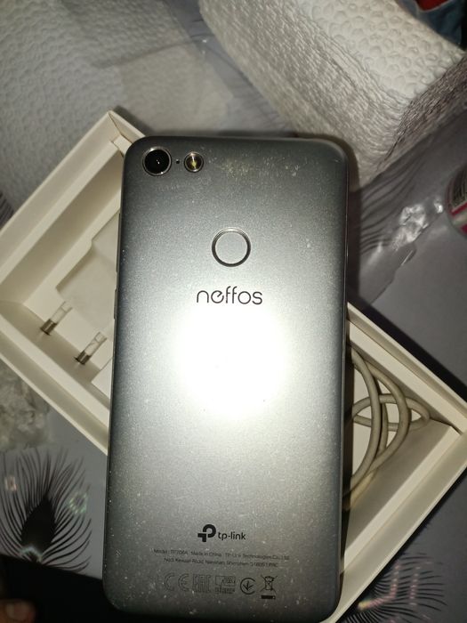 Продаю телефон neffos c9a