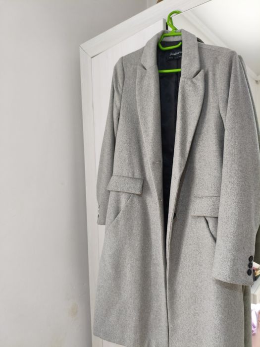 Пальто Stradivarius