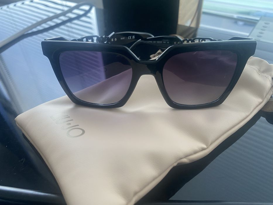 Оригинални слънчеви очила Liu Jo