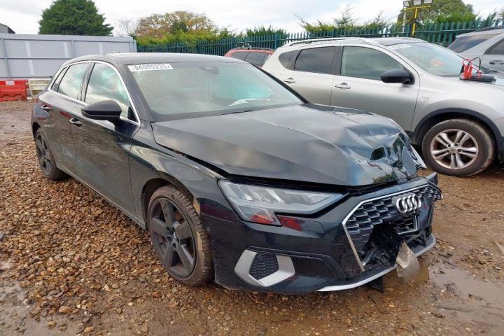 Dezmembrez Audi A3 8Y