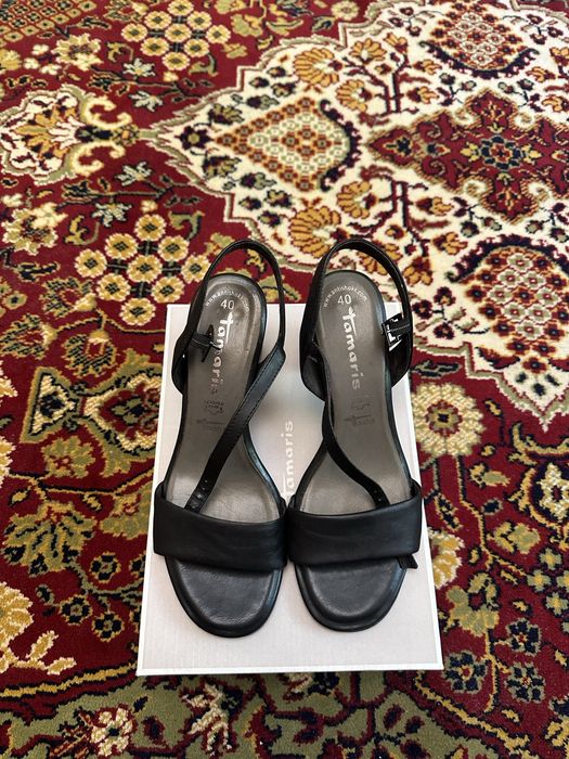 Туфли женские.