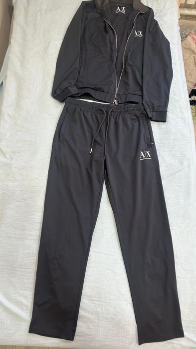 Продам спортивку  A|X (Armani Exchange)