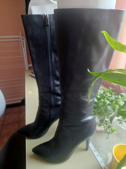 Елегантни високи ботуши