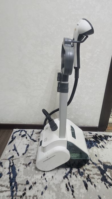 Вертикальный отпариватель, паровой утюг б/у