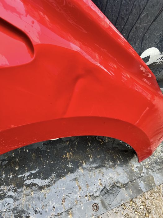 Aripa dreapta fata Renault Clio 5 cu defect