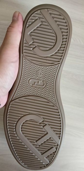 Летние кроссовки(туфли)-42,5-43размер