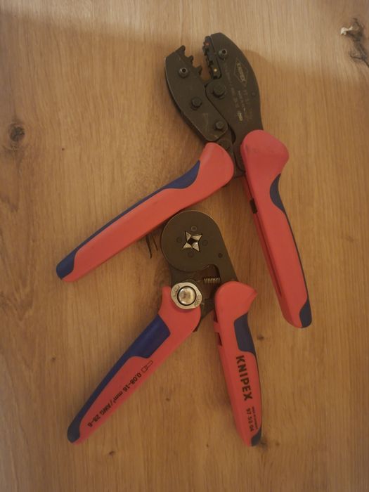 Cleste sertizat  si cleste papuci knipex