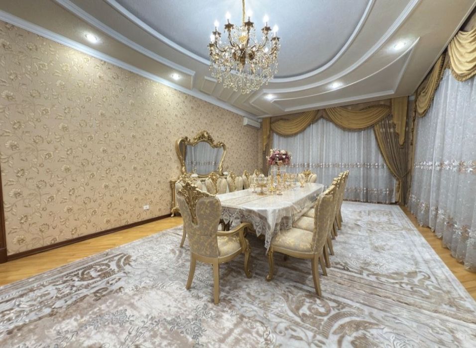 Продажа трехурлвневого дома!