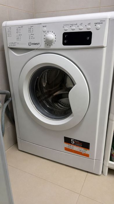 Mașină de spălat Indesit
