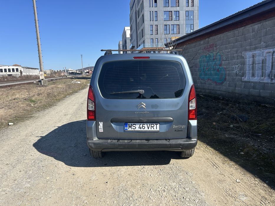 De vanzare Citroen Berlingo 1.6hdi 2012 7 locuri