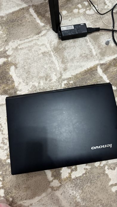 Продам ноутбук lenovo