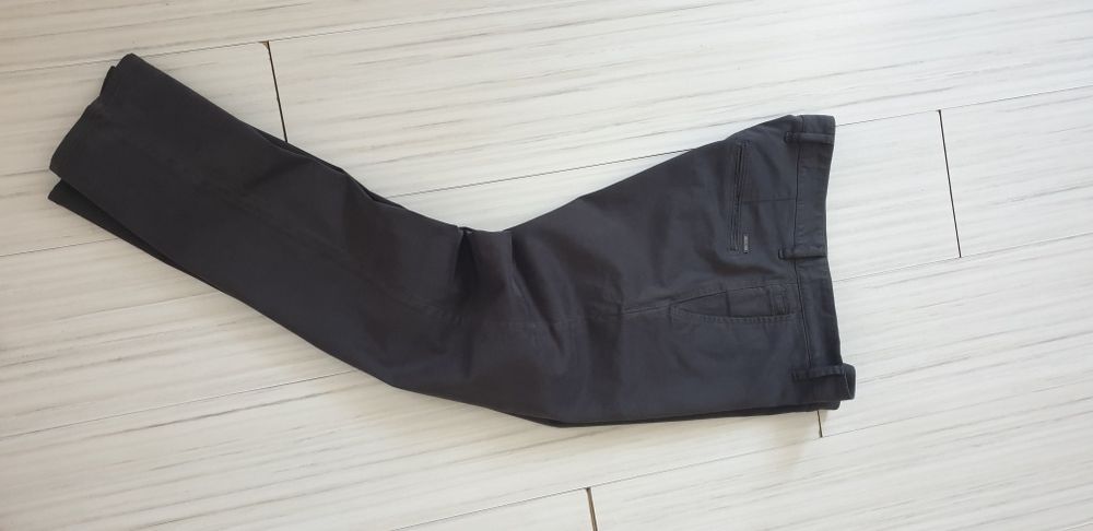Hugo Boss Schino Slim Fit Mens Size 33/30 НОВО! ОРИГИНАЛ!  Панталон!