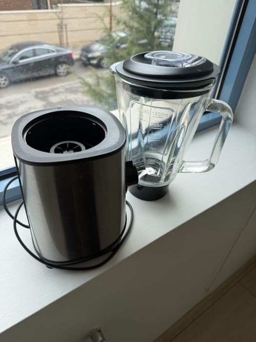 Блендер Black Decker